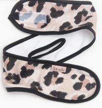 Load image into Gallery viewer, Leopard Microfiber Spa Headband
